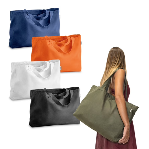 Cotton (50%), recycled cotton (30%) and polyester (20% rPET) bag (280 g/m²)